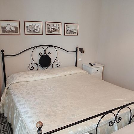 Buonanotte Rooms Лука Екстериор снимка
