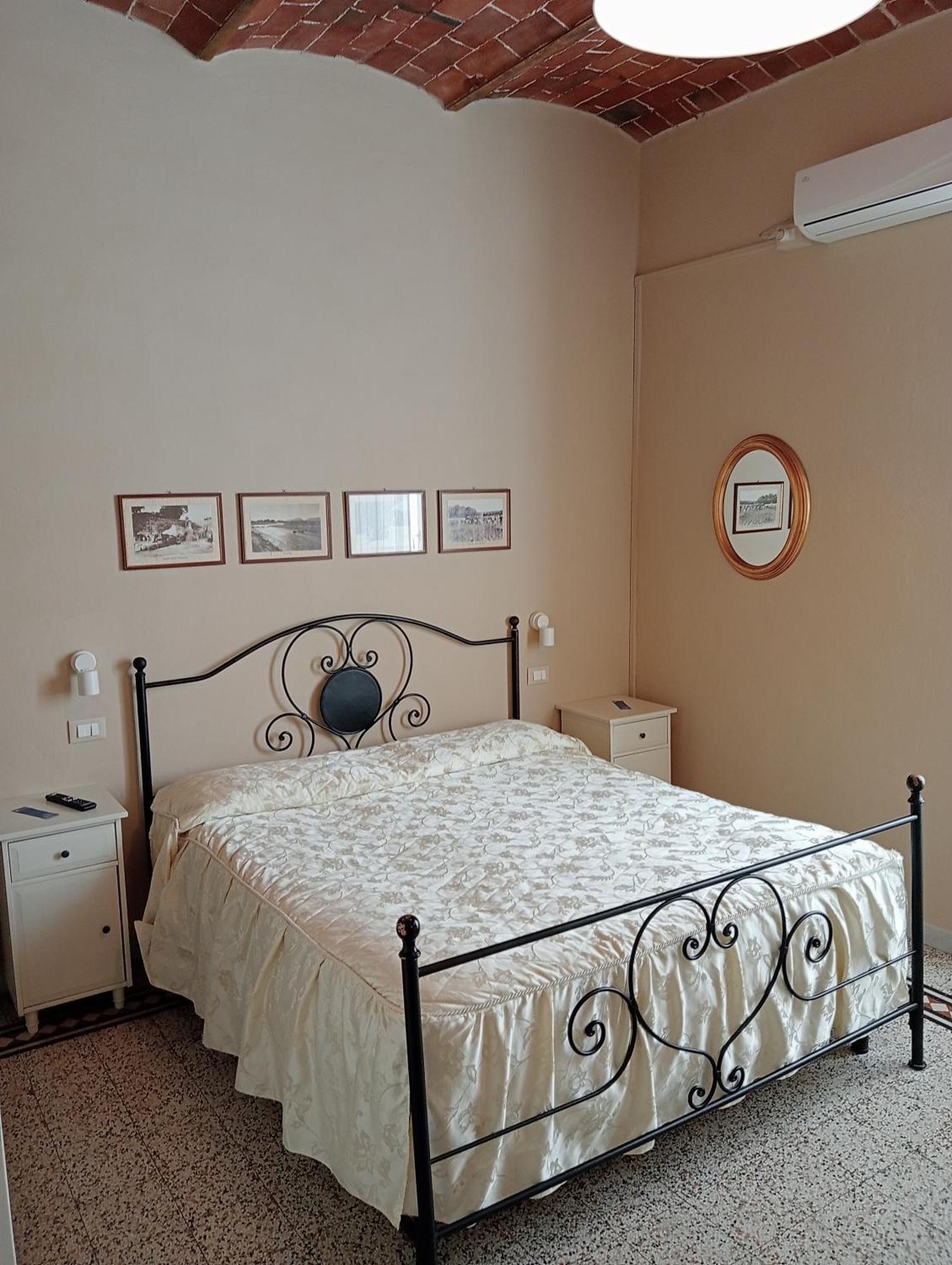Buonanotte Rooms Лука Екстериор снимка